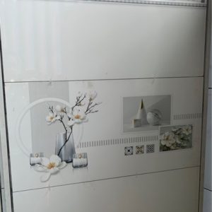 Gạch ốp 4329 40x80 điểm