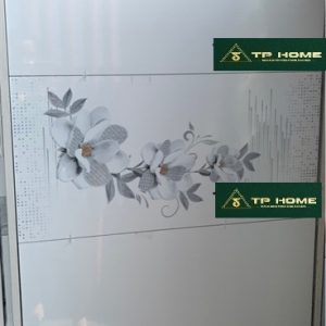 Gạch ốp tường 4601 40x80 điểm